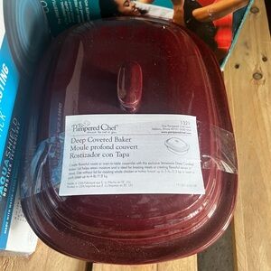 Pampered Chef Deep Covered Baker - Cranberry color